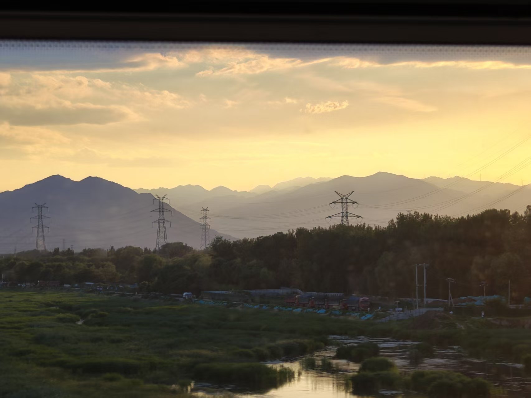 夕阳怪美的嘞